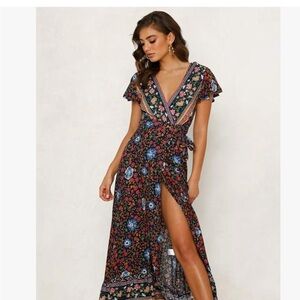 2023 Summer Leisure Holiday Beach Party Printed Dress Sexy
Long Dress